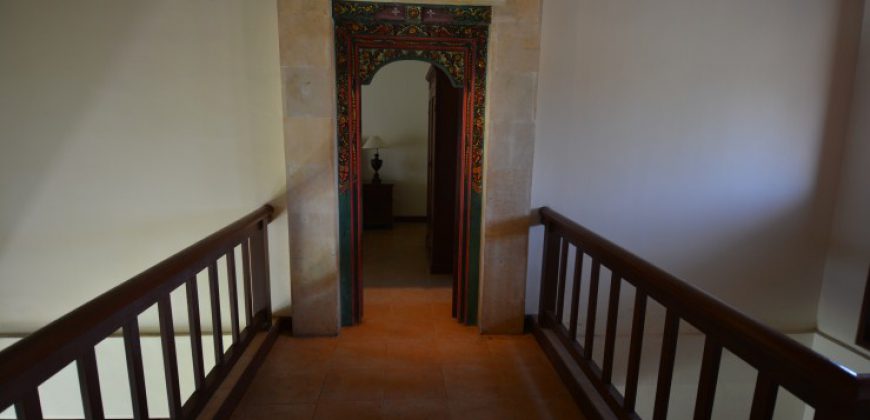 Villa Adley in Sanur – AY1029