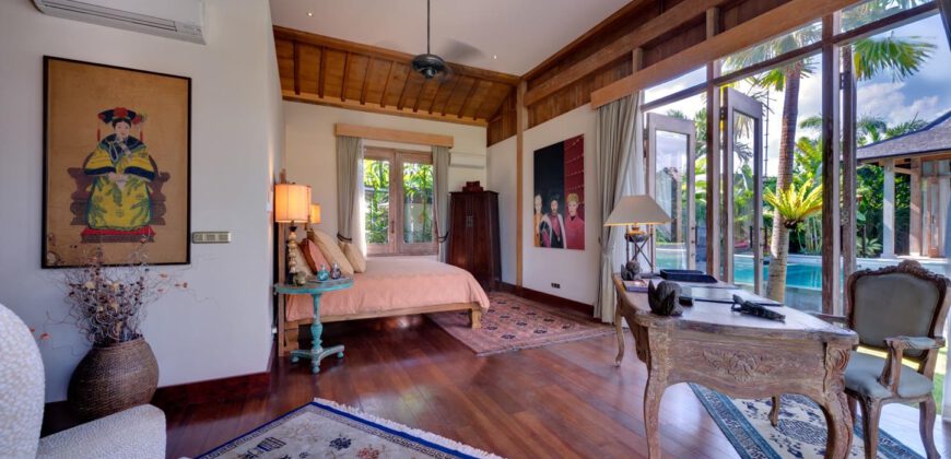 5-bedroom Villa Cora in Berawa