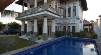 Villa Cecelia in Sanur – AY623