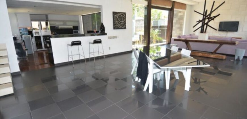 4-Bedroom Villa Cecilia in Berawa