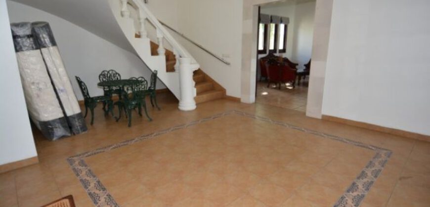 4-bedroom Villa Maeve in Umalas