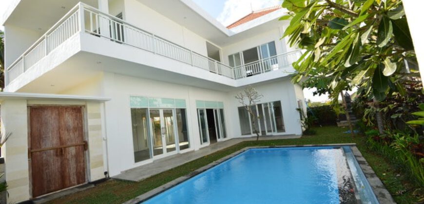 3-bedroom Villa Taliyah in Canggu