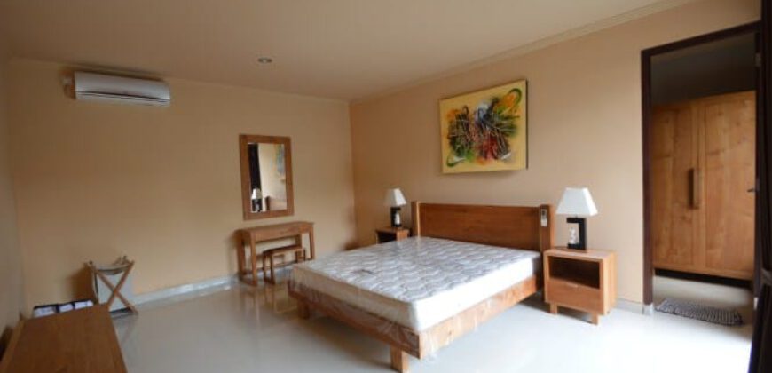3-bedroom Villa Mona in Kerobokan