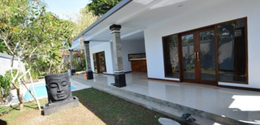 Villa Santiago in Kerobokan – AR655