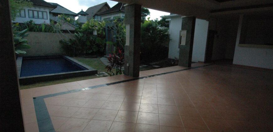 2-bedroom Villa Chandler in Canggu