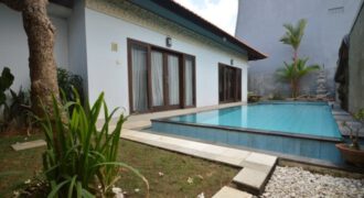 Villa Cairns in Canggu – AR730