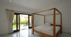 2-Bedroom Villa Geelong in Umalas