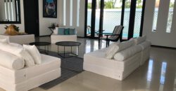 4-bedroom Villa Midwest in Umalas
