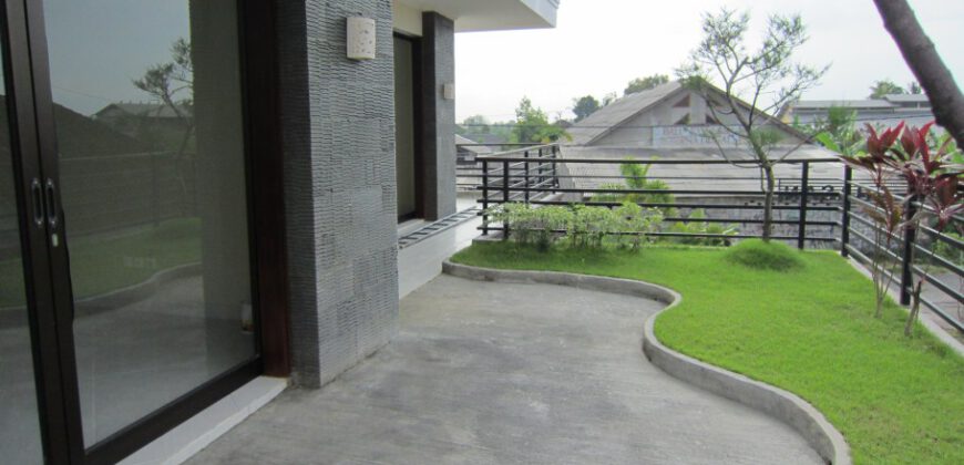 3-bedroom Villa Molokai in Kerobokan