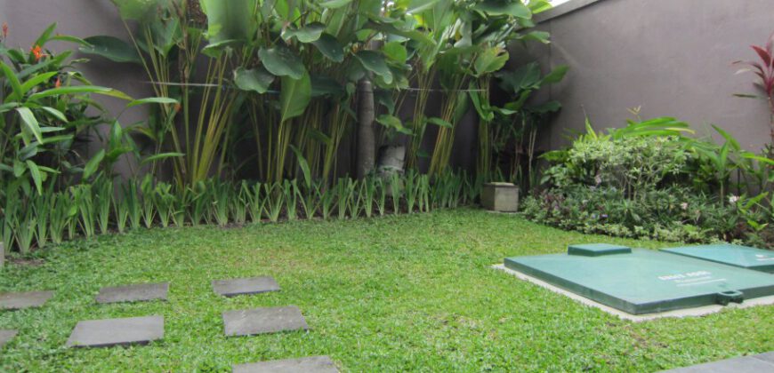 3-bedroom Villa Molokai in Kerobokan