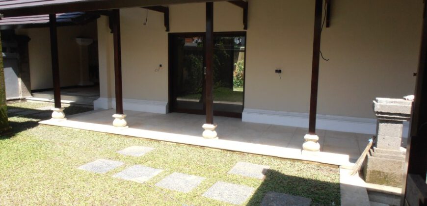 3-bedroom Villa Senen in Sanur