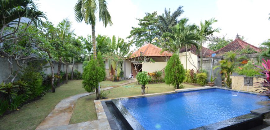 2-bedroom Villa Genteng in Sanur