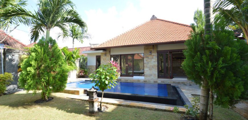 Villa Genteng in Sanur – AR294
