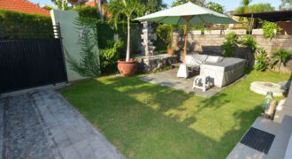 House Payung in Sanur – AY893