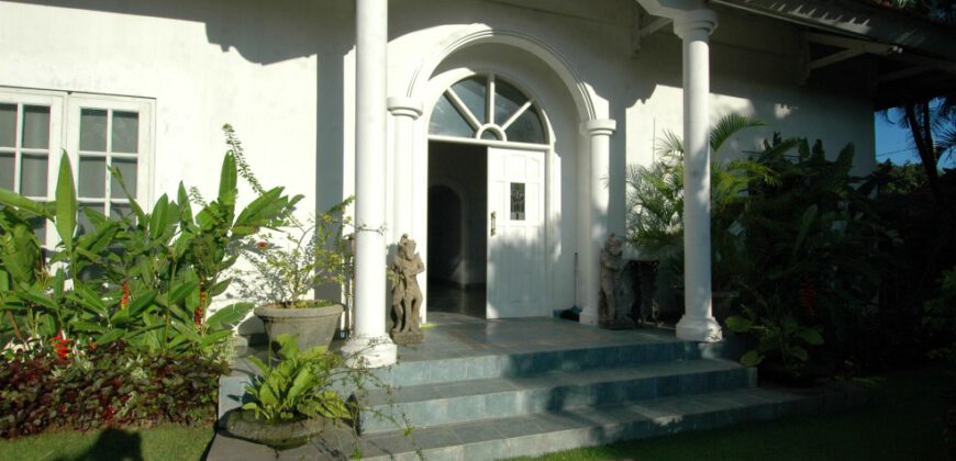 Villa Kiwi in Sanur – AY358