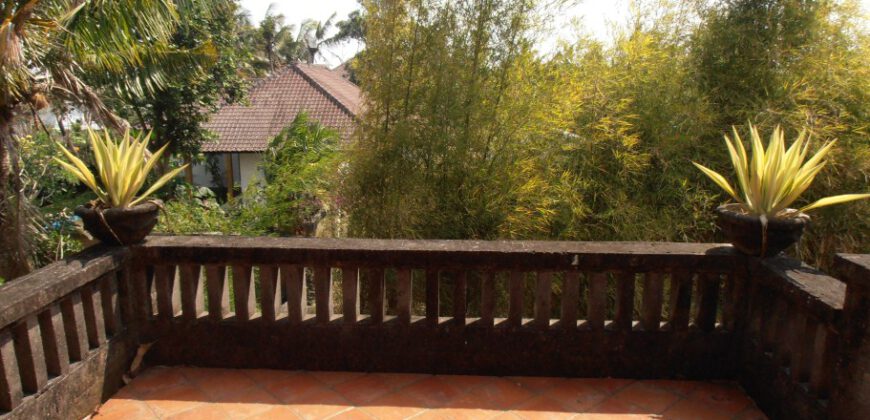 Villa Julie in Canggu – YA428