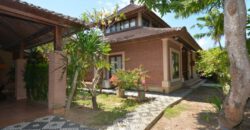 House Ronstadt in Sanur – AY463