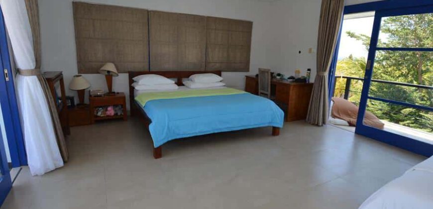 4-Bedroom Villa Nada in Tulamben