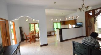 3-Bedroom Long Term Rental Villa Skyla in Berawa