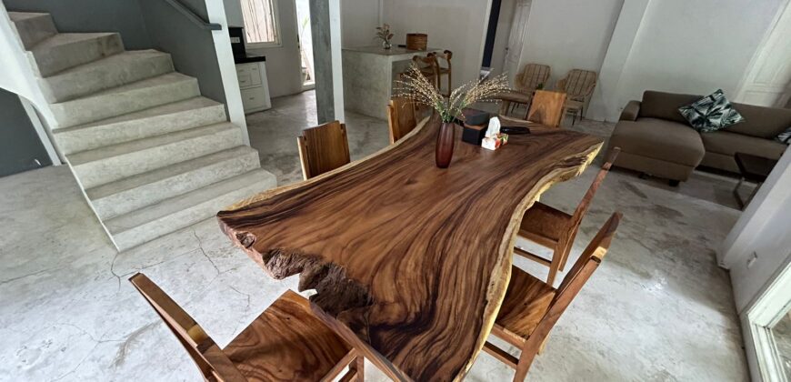4-Bedroom Beach Side Villa Nyx in Sanur