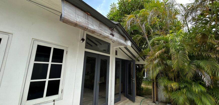 4-Bedroom Beach Side Villa Nyx in Sanur
