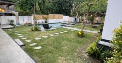 4-Bedroom Villa Fine in Pererenan